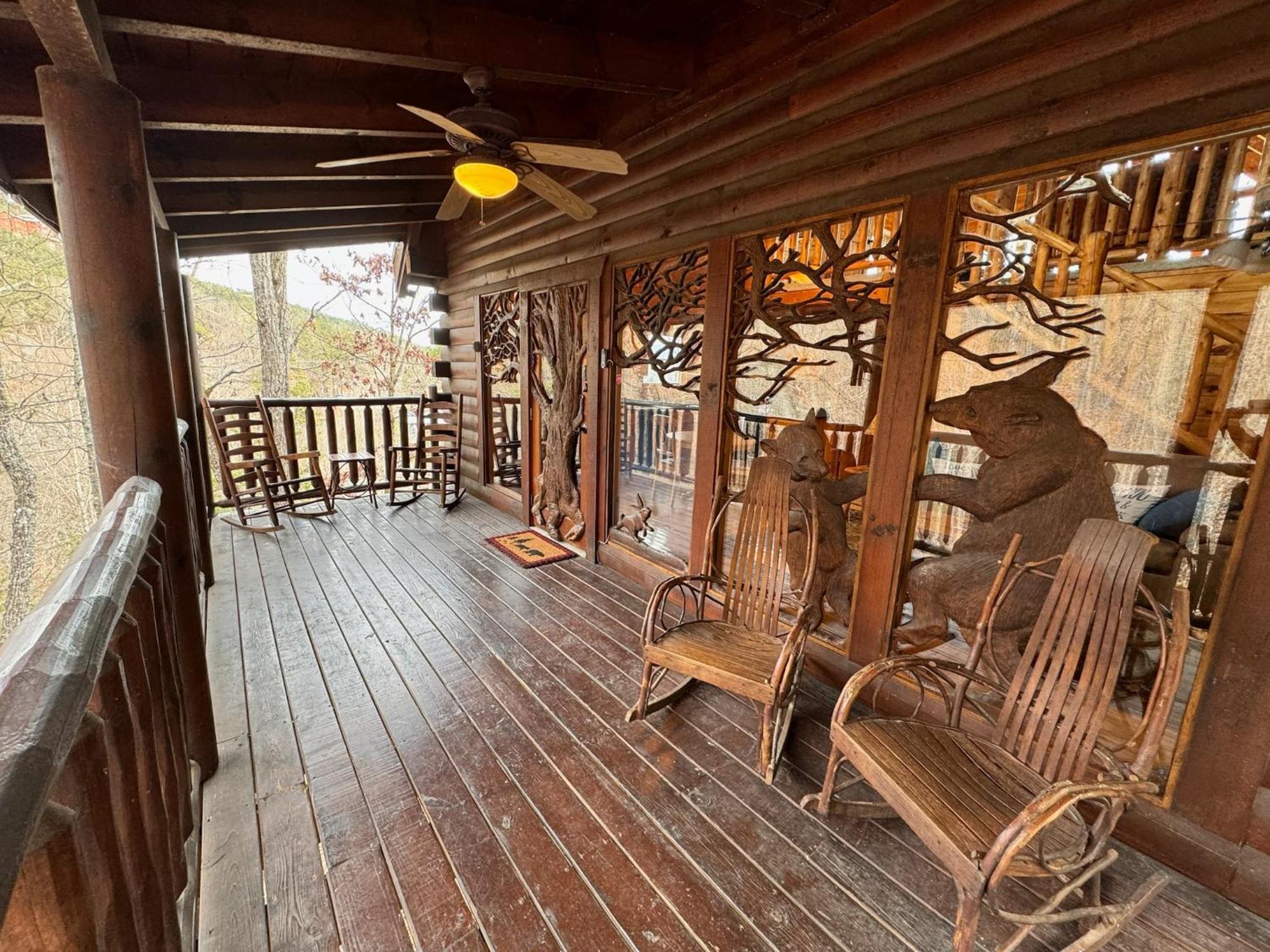 Smoky Paws - Exceptional Cabin, Stunning Mountain Views, Hot Tub, Tranquil, Gigabit Internet, Free L2 Ev พิเจนฟอร์จ ภายนอก รูปภาพ