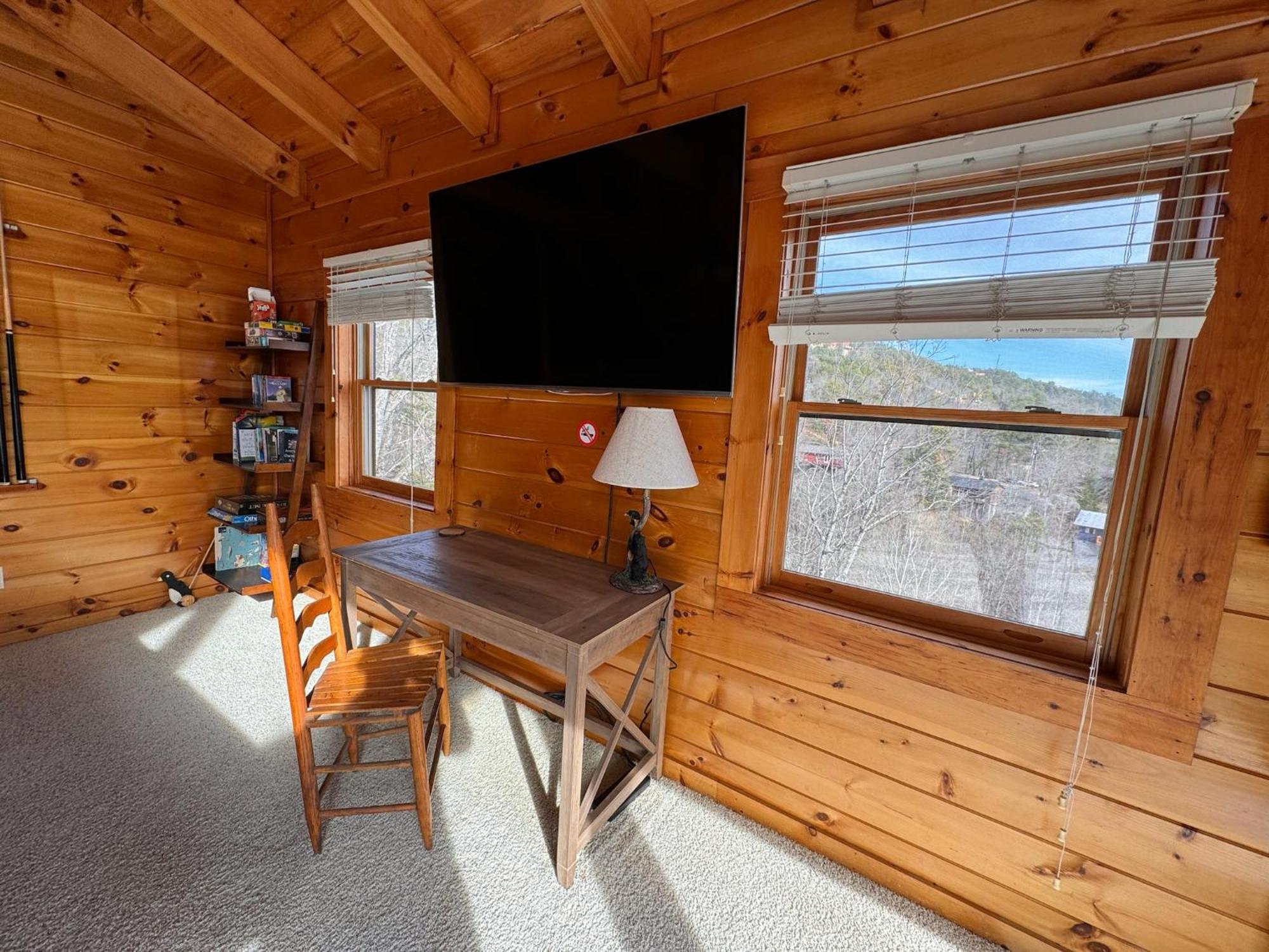 Smoky Paws - Exceptional Cabin, Stunning Mountain Views, Hot Tub, Tranquil, Gigabit Internet, Free L2 Ev พิเจนฟอร์จ ภายนอก รูปภาพ