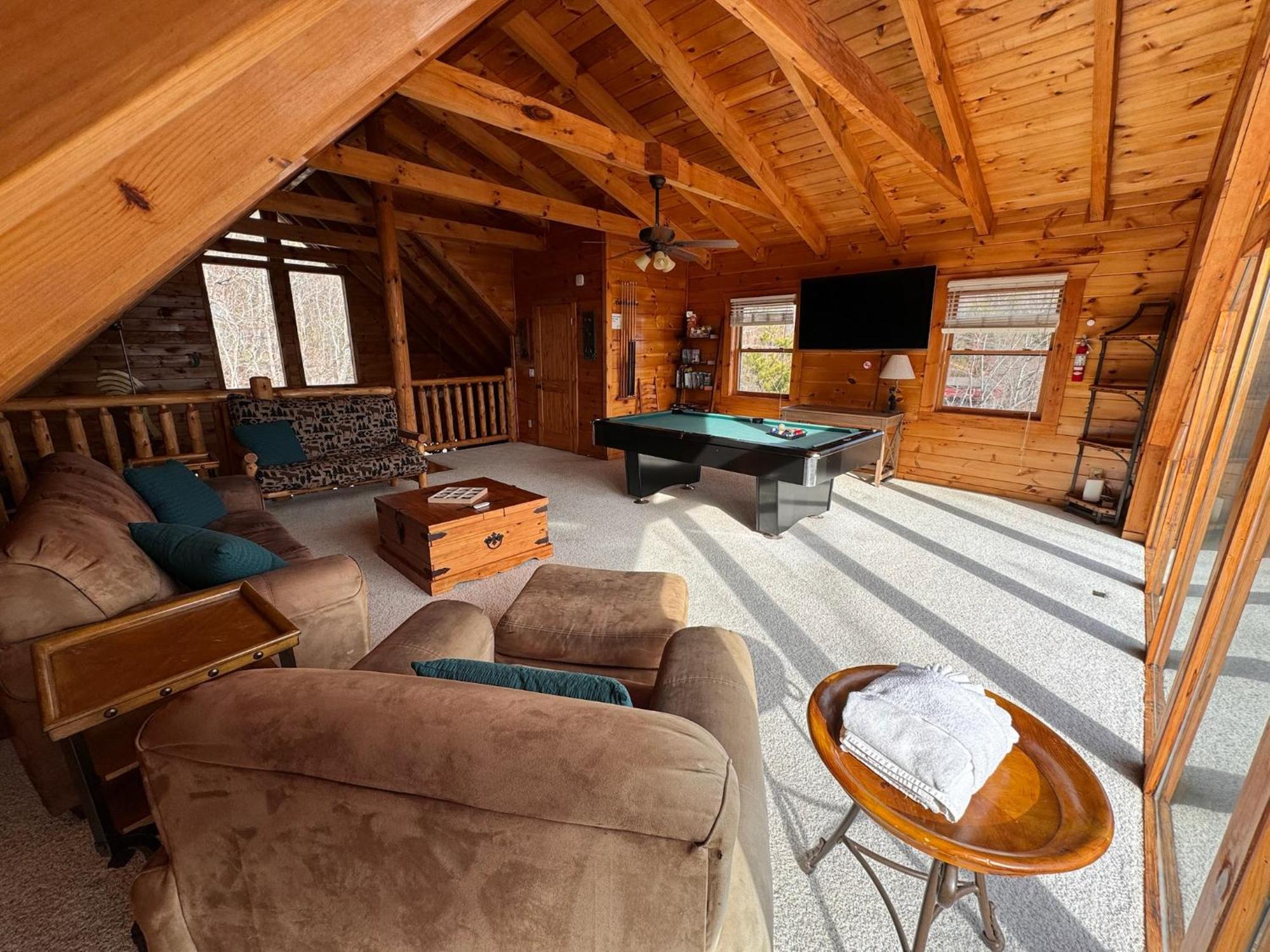 Smoky Paws - Exceptional Cabin, Stunning Mountain Views, Hot Tub, Tranquil, Gigabit Internet, Free L2 Ev พิเจนฟอร์จ ภายนอก รูปภาพ
