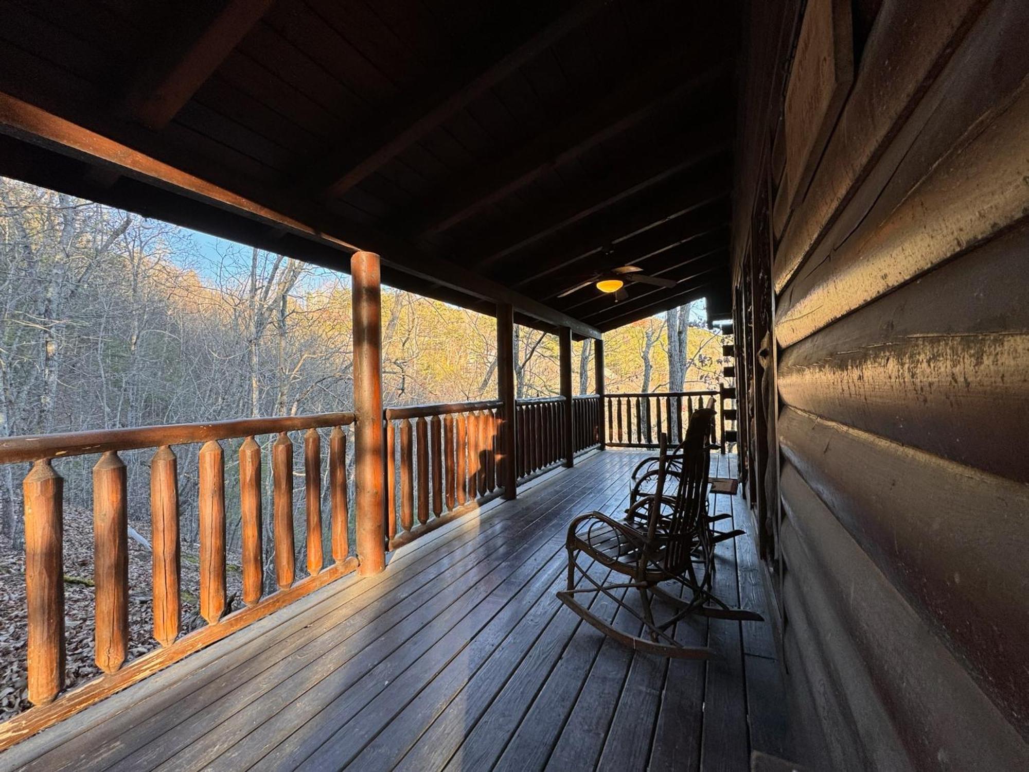 Smoky Paws - Exceptional Cabin, Stunning Mountain Views, Hot Tub, Tranquil, Gigabit Internet, Free L2 Ev พิเจนฟอร์จ ภายนอก รูปภาพ